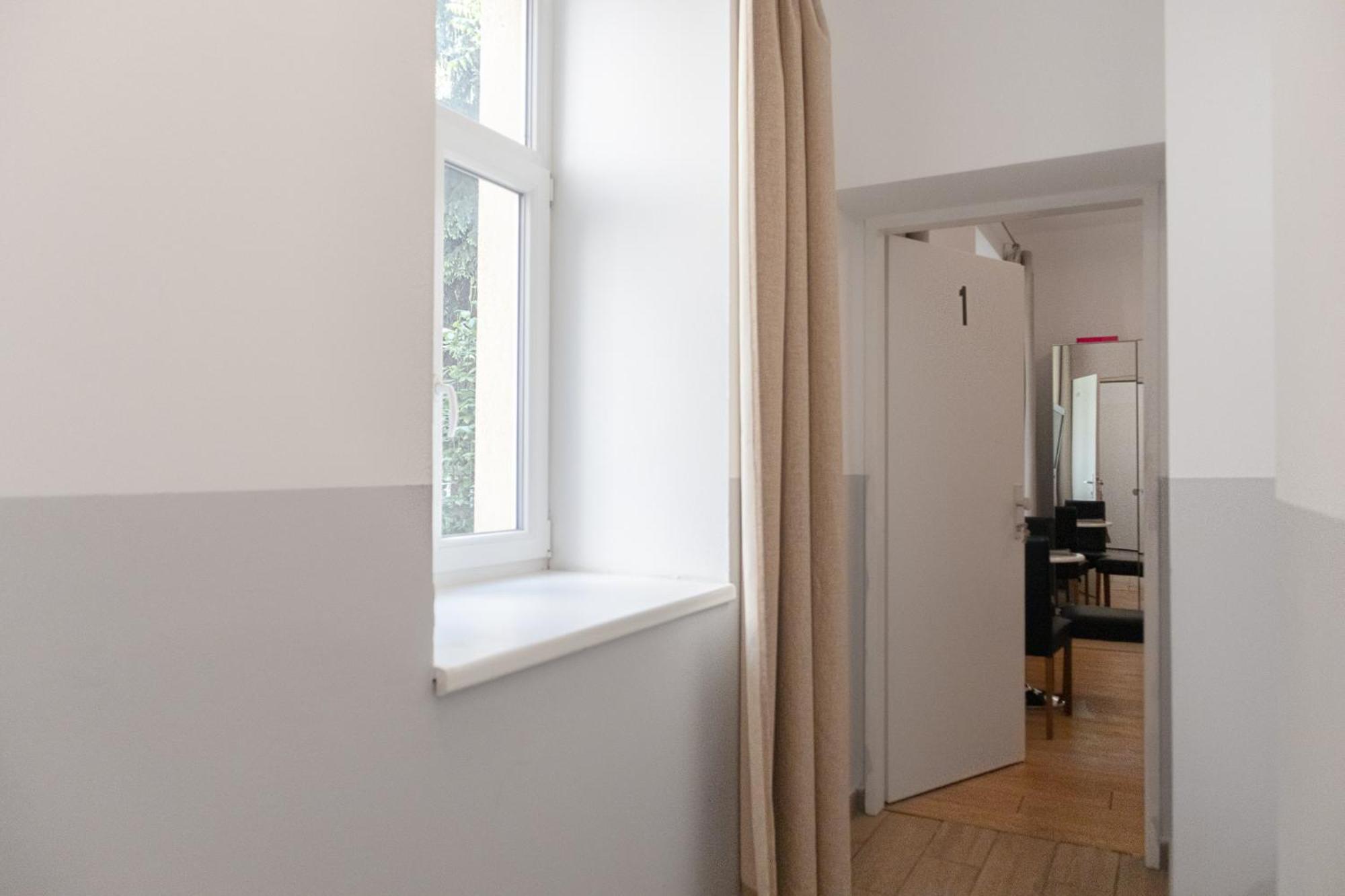 Lovely 2Br Shared Apartment, Enkplatz U3, 15Min To Center Vienna Luaran gambar