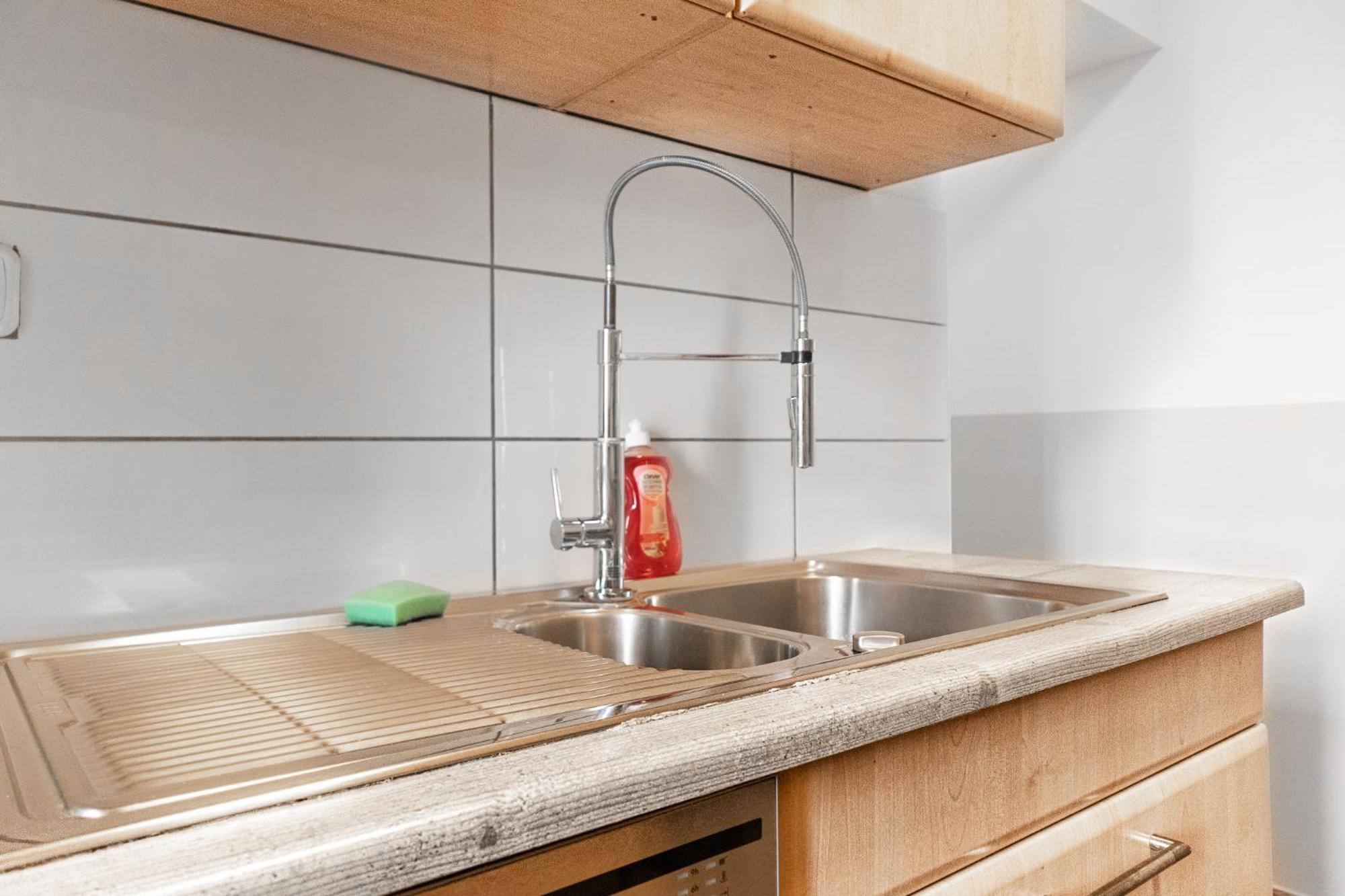 Lovely 2Br Shared Apartment, Enkplatz U3, 15Min To Center Vienna Luaran gambar